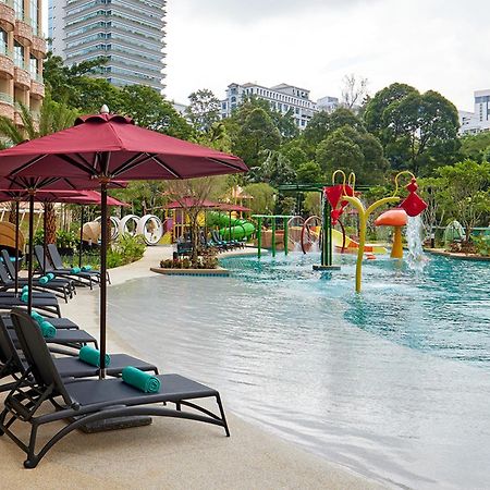 Sunway Resort Hotel Petaling Jaya Εξωτερικό φωτογραφία The water playground at Shangri-La Hotel, Kuala Lumpur