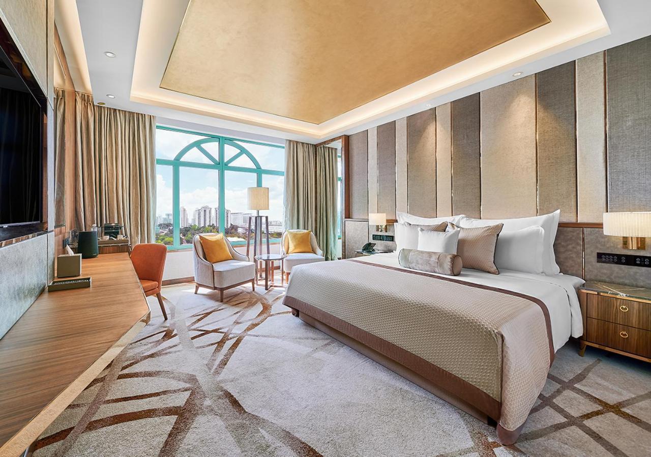 Sunway Resort Hotel Petaling Jaya Εξωτερικό φωτογραφία A bedroom at the hotel
